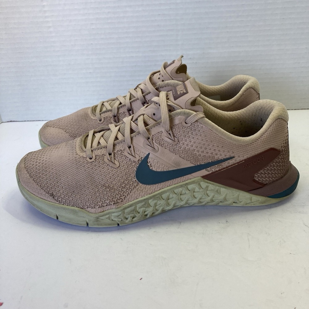 Nike Women's Metcon 4 Particle Beige Shoes Size 8 ‎ 924593-240